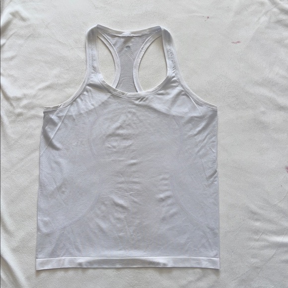 Swiftly Tech Racerback Tank Top - Picture 4 of 8